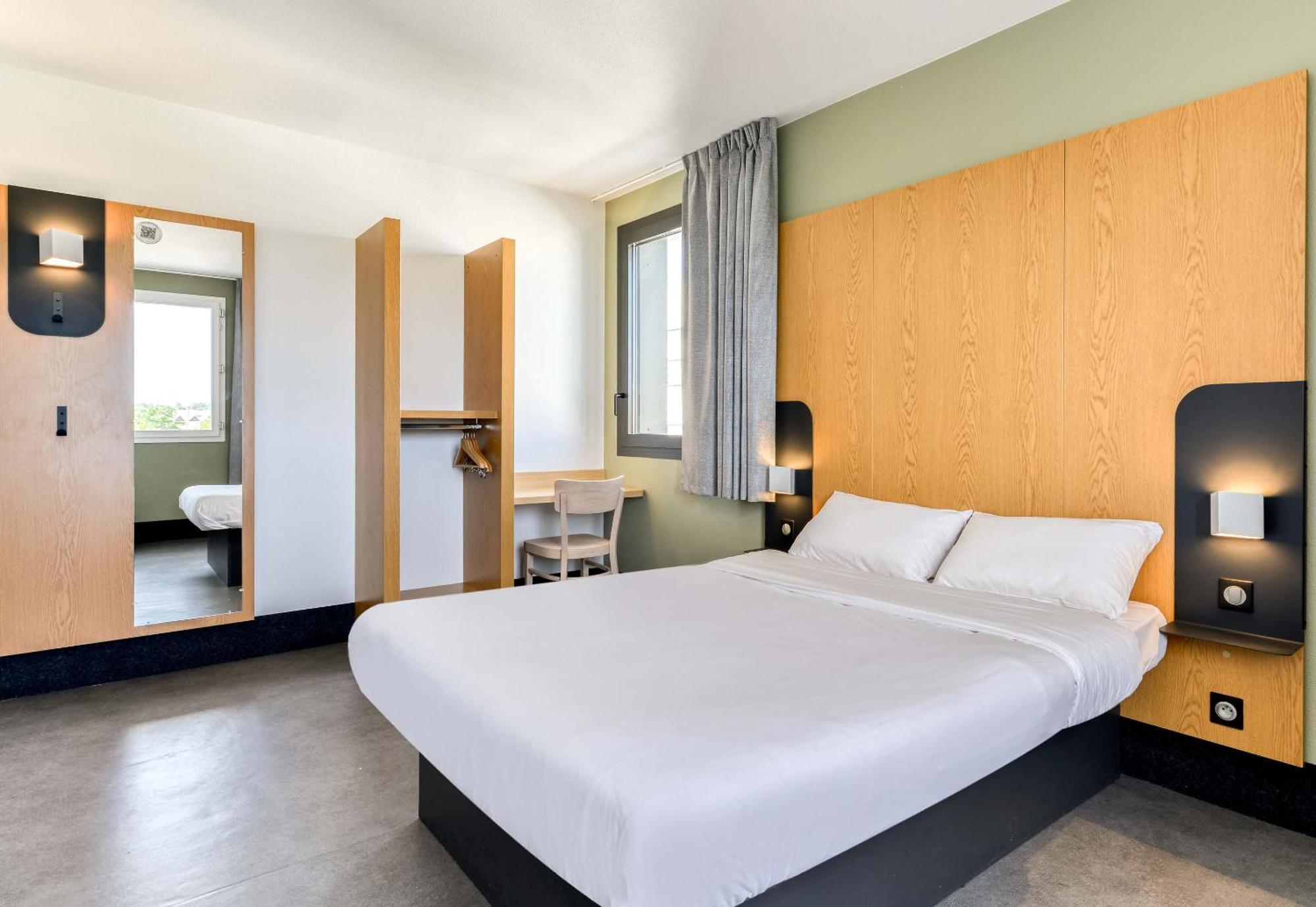 B&B HOTEL Montpellier Centre Le Millénaire Esterno foto